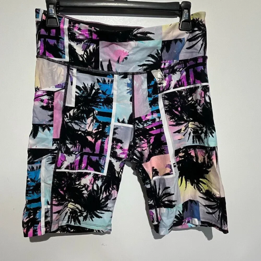 Calvin Klein Women's Multicolor Palm Tree Design High Rise Biker Shorts‎ Large